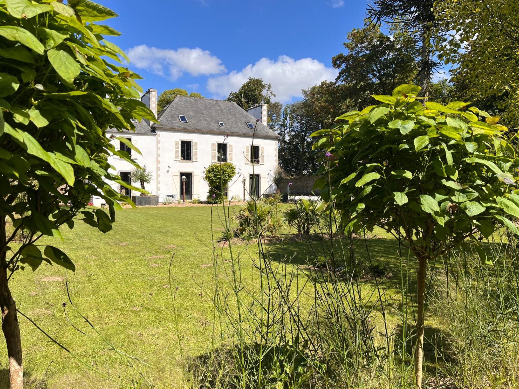 Manoir Du Menec Chambre Le Folgoet Exteriör bild