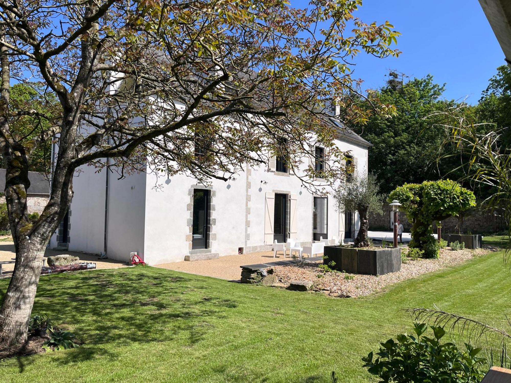 Manoir Du Menec Chambre Le Folgoet Exteriör bild