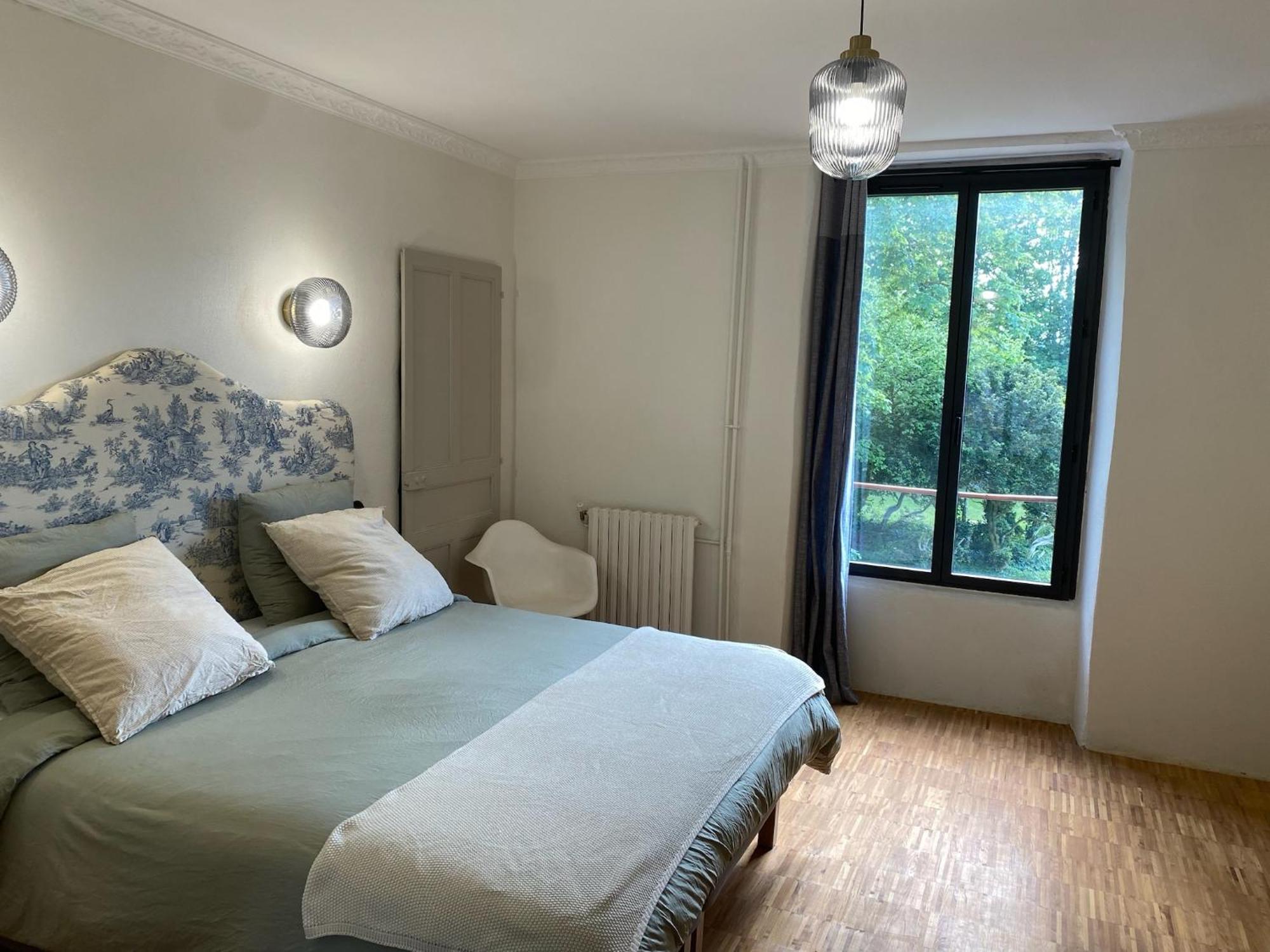 Manoir Du Menec Chambre Le Folgoet Exteriör bild